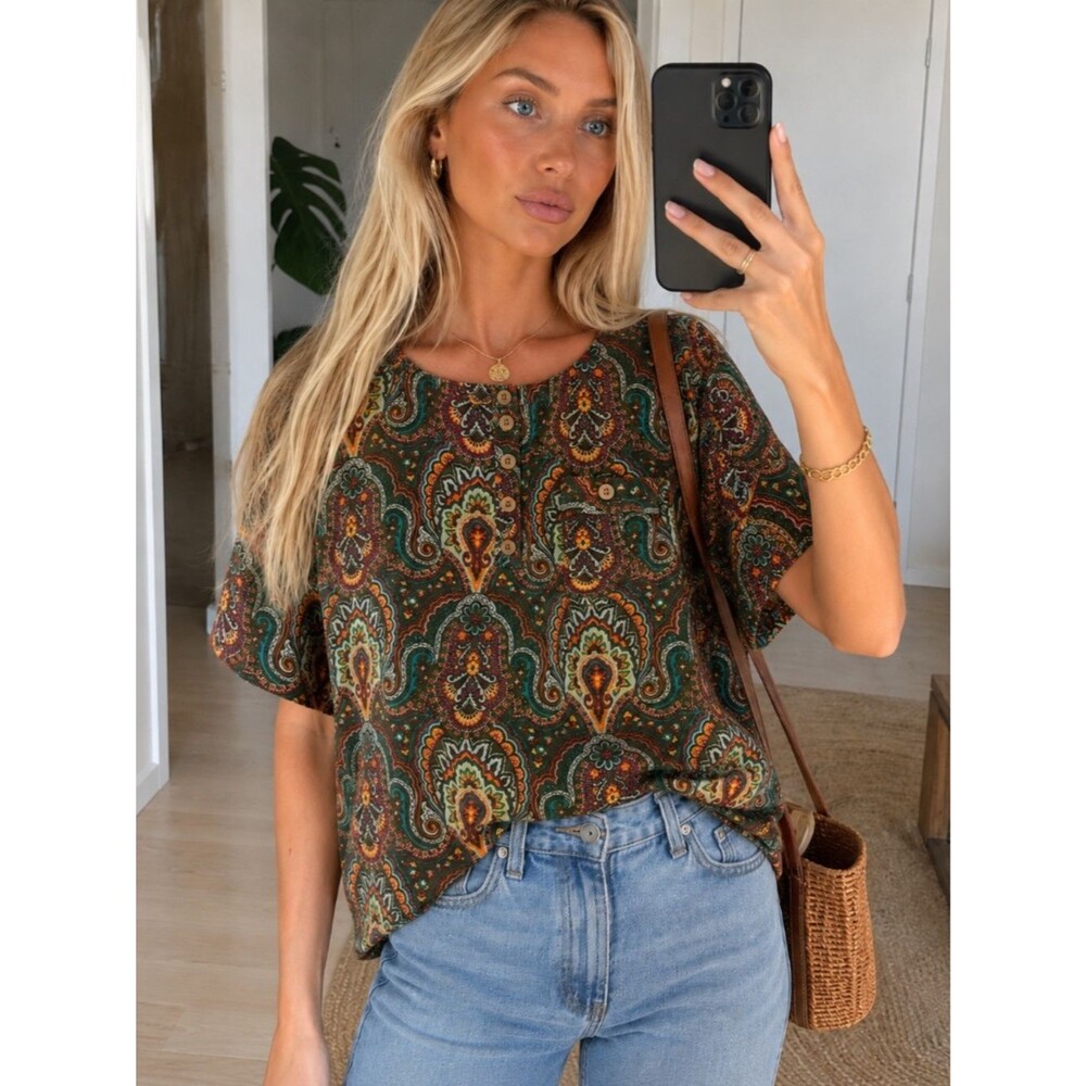 Vintage RUSS Paisley Boxy Blouse Size 14 Union Made USA Boho Short Sleeve Top